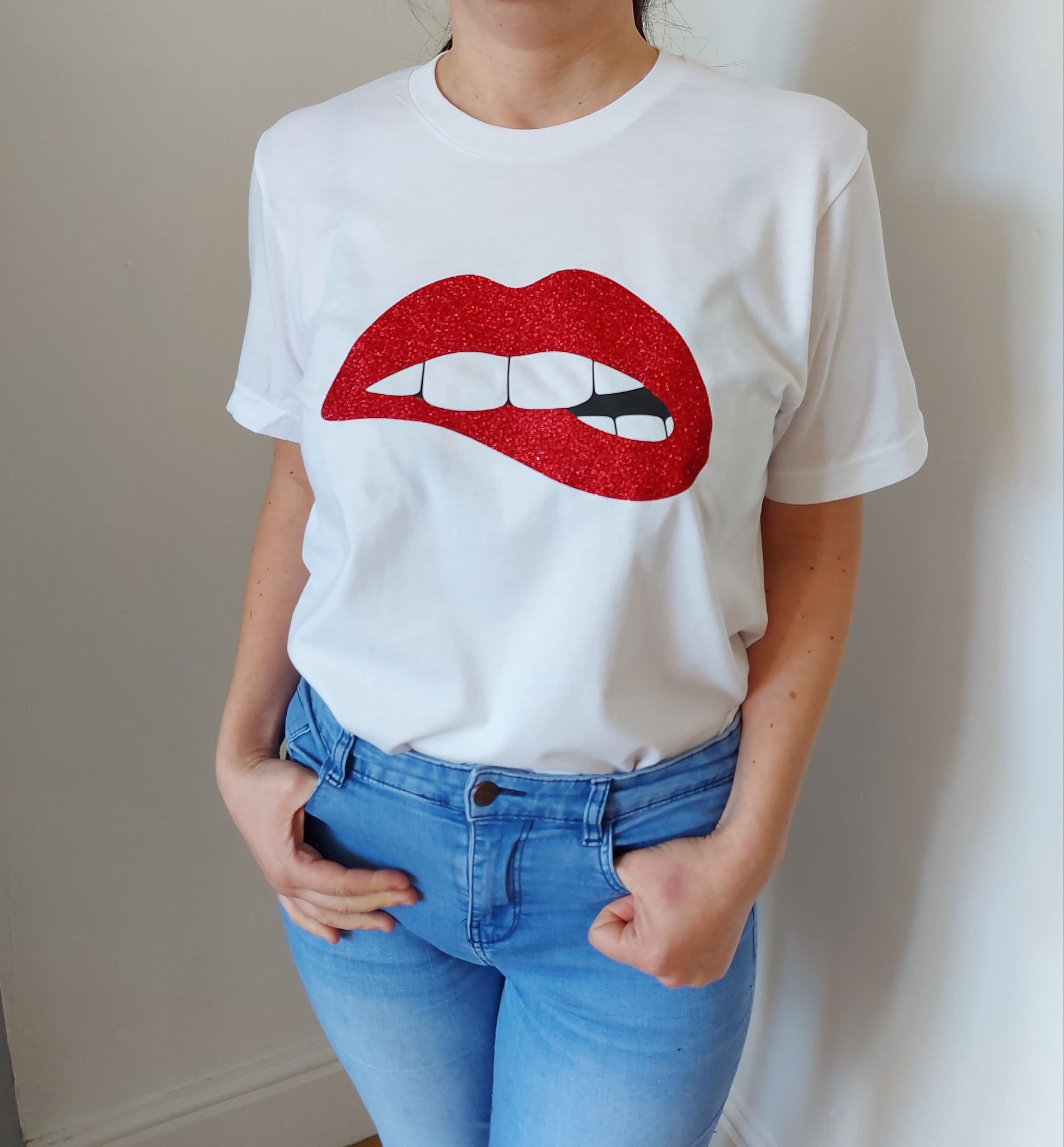 shirt lips